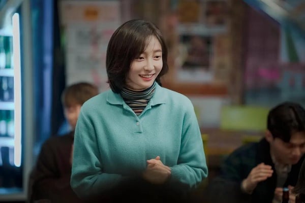 比《21世紀大君》高評7部NETFLIX獲百想肯定韓劇！《妳和其餘的一切》好看，這部超神