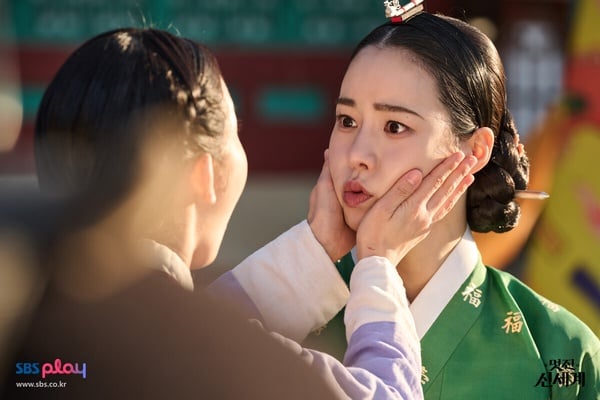 《我的王室死對頭》爆笑必追！6大劇情看點+網友評價：惡女林智妍穿越，遇上瘋批財閥
