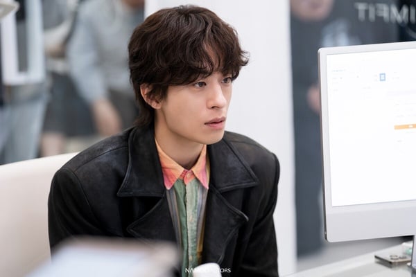 《努力克服自卑的我們》具教煥10件事：與導演女友愛情長跑13年，和丁海寅是圈內好友！