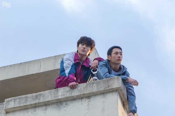 《努力克服自卑的我們》具教煥10件事：與導演女友愛情長跑13年，和丁海寅是圈內好友！