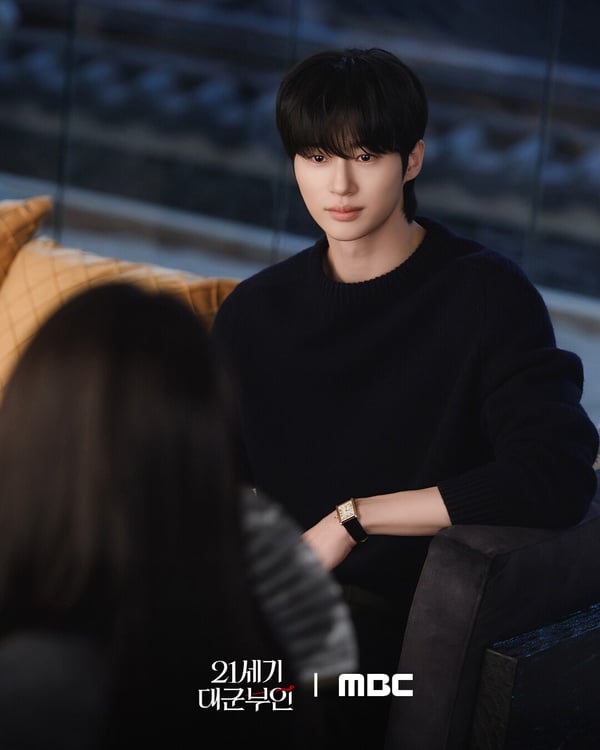 《21世紀大君夫人》演員近況！IU&amp;邊佑錫雙雙道歉，孔升妍二搭崔宇植，他改搭韓韶禧