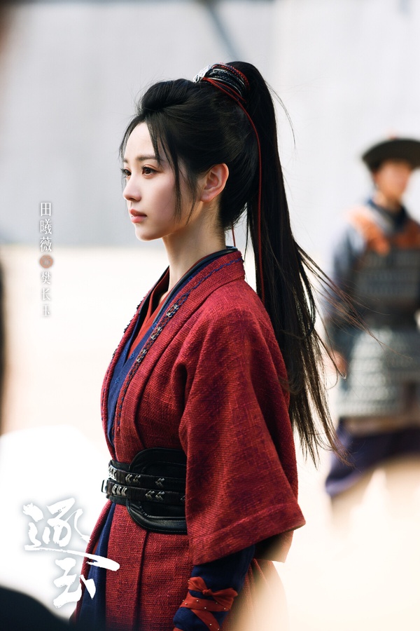 冠軍是《逐玉》田曦薇！田曦薇在《逐玉》飾演的樊長玉是屠戶女，於風雪中撿回了落難侯爺謝征，前期為留下父母房子，謝征成了樊長玉的贅婿。樊長玉和謝征結婚時，就披上了紅嫁衣！