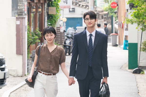 5月「韓劇話題度」TOP10：《我的王室死對頭》第4、《奪命許願》第7輸《努力克服自卑》