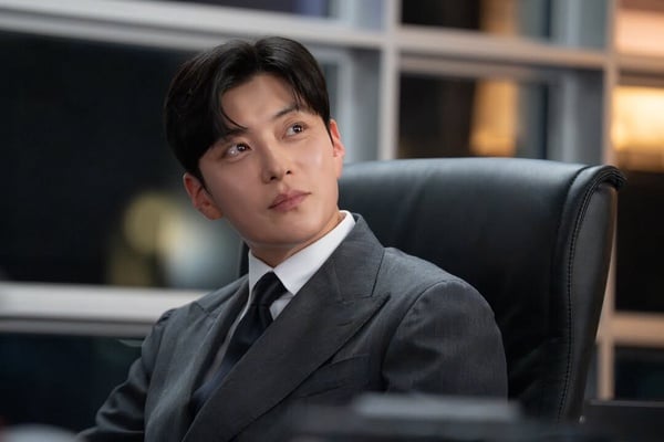 韓劇《我的王室死對頭》五位演員介紹！許楠儁是隱藏學霸，男二張勝祖娶少女時代師姐