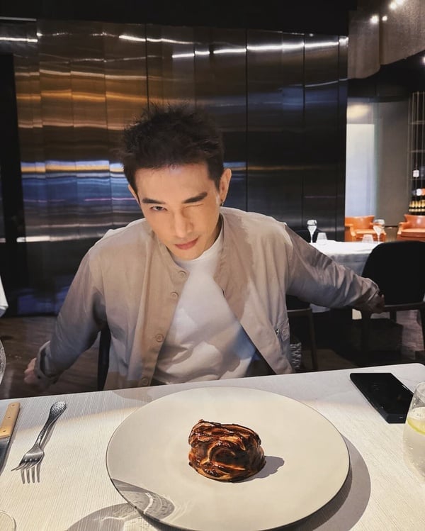 《男公關》張立昂變身媽媽桑、吳思賢自曝沒耐性？十年好友笑盼：未來合體拍親子封面