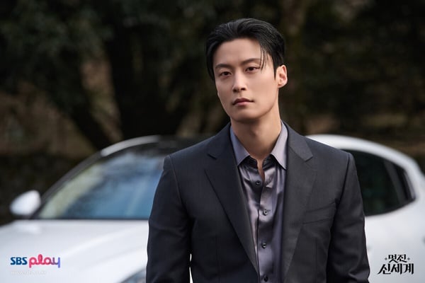 6月「韓劇演員」話題度TOP10：林智妍、許楠儁憑《我的王室死對頭》超越朴志訓奪冠！