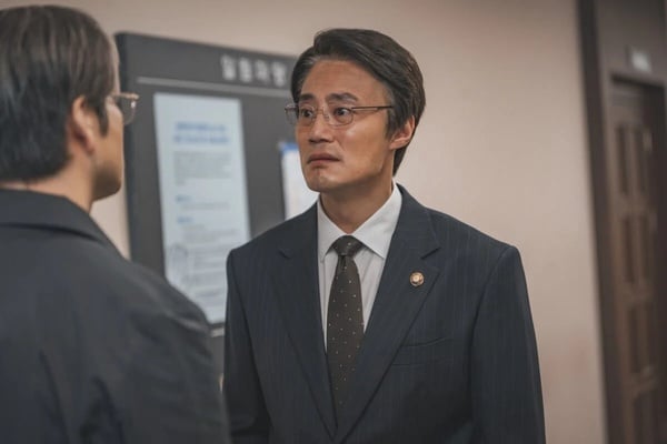 6月「韓劇演員」話題度TOP10：林智妍、許楠儁憑《我的王室死對頭》超越朴志訓奪冠！