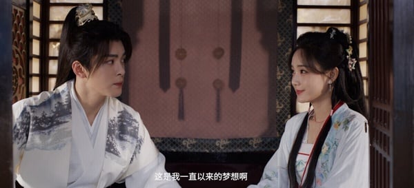 古裝劇《雲秀行》演員陣容挺堅強的，李一桐搭檔曾舜晞，配角找來《長相思》鄧為、《雲之羽》田嘉瑞、《白月梵星》代露娃，全員帥哥美女！而且《雲秀行》目前釋出的妝造超好看！李一桐美翻天，曾舜晞皇帝的造型很帥，鄧為的扮相也衝出高討論度，因而讓《雲秀行》衝出高期待。