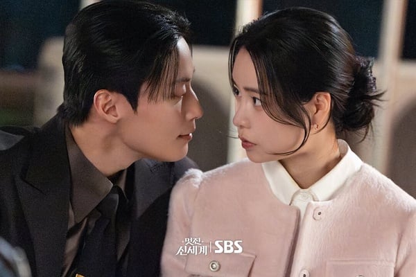 近年6部「一追上癮」Netflix浪漫愛情韓劇！《我的王室死對頭》好看，這部冷門但零負評