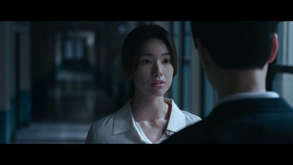 Netflix《鐵拳教育》10大教育金句：「如果大人害怕小孩，這個世界就完蛋了。」