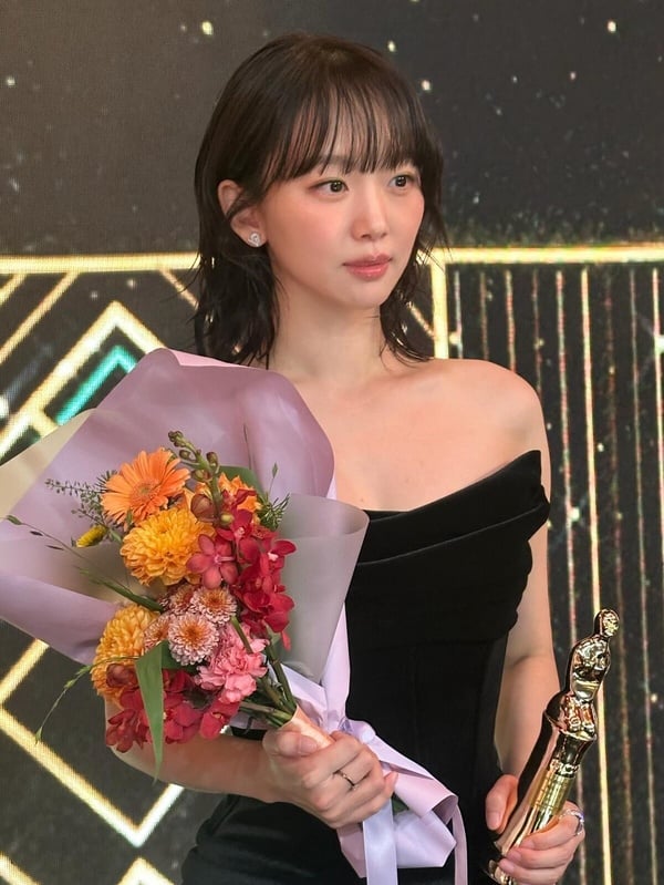 《鐵拳教育》秦基周10件事：曾是三星IT顧問，轉行當記者又獲模特冠軍，人生履歷超瘋狂