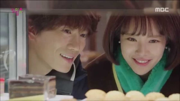 《Kill Me Heal Me》播出前也是各種被看衰，最初其實2008年就準備製作了，但電視台覺得這部劇「七重人格」的設定不適合當年電視劇的氣氛，於是就放著。直到2012年又打算製作，還找了李昇基當男主，但最後也因為各種理由，製作又告吹。該劇找了很多一線大咖，但男主人選換了又換，是直到開播前一個月，才找來池晟與黃正音搭檔。