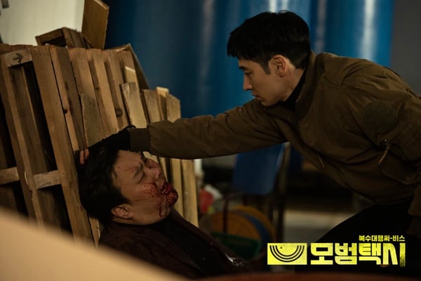 《鐵拳教育》超好看！6部「制裁型復仇」韓劇：《模範計程車》《來自地獄的法官》必追