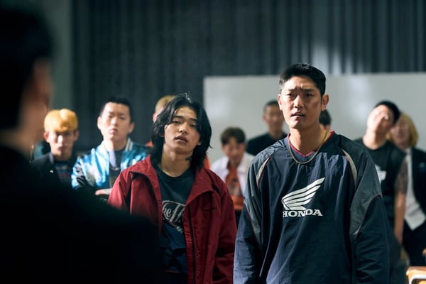 《鐵拳教育》演員有多敬業？秦基周手流血、觸法少年為戲增重，「他」考取職業拳擊執照