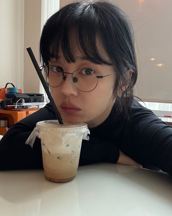 《鐵拳教育》秦基周看不出37歲了！8位超凍齡韓星！金希澈比金正恩大，他更是逆齡神話