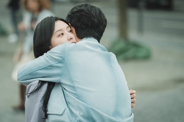 《鐵拳教育》超越《苦盡柑來》！8部「真正稱得上爆紅」的韓劇！這部難得一面倒零負評