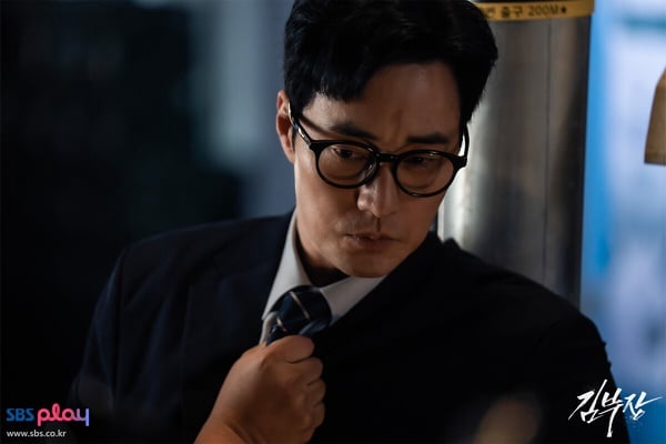 《金特務：本色回歸》好看嗎？6大劇情、角色介紹：蘇志燮鐵拳教育超狂，收視狂飆15.7%