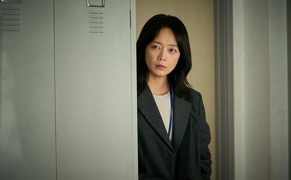 《人夫總動員》6大劇情、角色介紹：前任vs.現任丈夫聯手救妻女，上映霸榜Netflix冠軍
