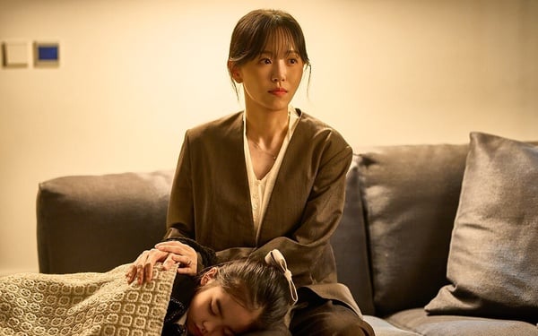 《人夫總動員》6大劇情、角色介紹：前任vs.現任丈夫聯手救妻女，上映霸榜Netflix冠軍