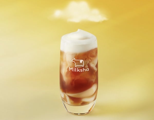 迷客夏Ｘbeard papa’s「香草雲朵季」新登場：夏日卡士達紅茶、娜杯紅茶拿鐵泡芙必吃