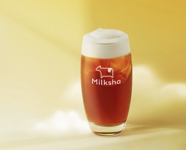 迷客夏Ｘbeard papa’s「香草雲朵季」新登場：夏日卡士達紅茶、娜杯紅茶拿鐵泡芙必吃