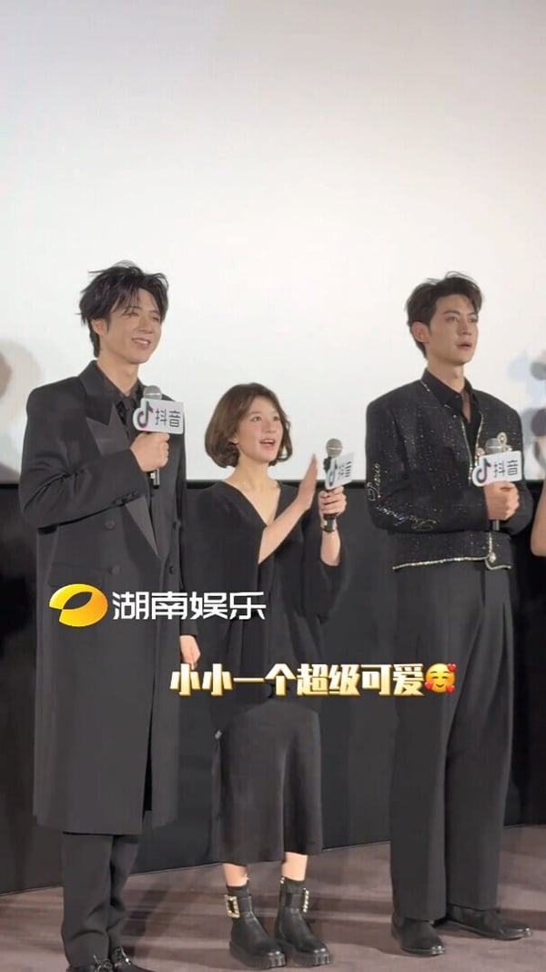 《折腰》劉宇寧是娛樂圈著名的高個子，原本的官方身高是189公分，重新測量後是191公分！劉宇寧的身高，讓他無論和哪位女星都能有最萌身高差，在《折腰》與身高165cm的宋祖兒同框時，畫面超甜！在《珠簾玉幕》劉宇寧和嬌小的趙露思也有最萌身高差。