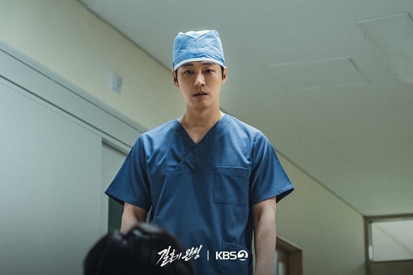 7月「韓劇人氣話題度」TOP10：蘇志燮《金特務》收視暴漲，李棟旭「這部」未播先火！