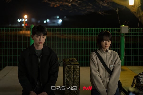 《金特務》太拖戲？8部「好看到不想棄劇」Netflix韓劇！《鐵拳教育》必追，這部零負評