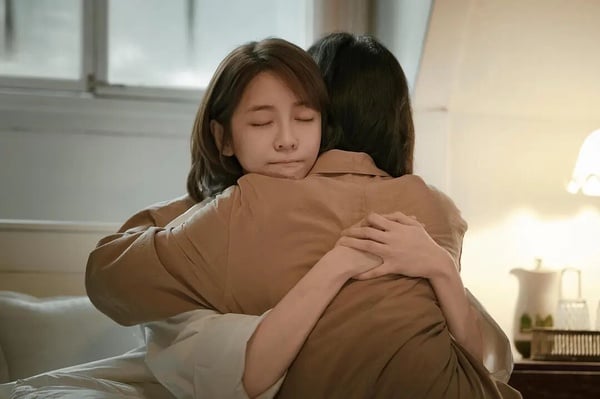 《金特務》太拖戲？8部「好看到不想棄劇」Netflix韓劇！《鐵拳教育》必追，這部零負評