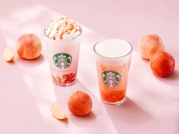 買一送一！星巴克「蜜桃限定飲品」登場，Bearista水果熊系列開賣、DREAMPLAZA週年活動