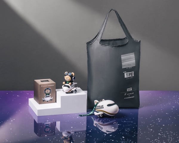 買一送一！星巴克「蜜桃限定飲品」登場，Bearista水果熊系列開賣、DREAMPLAZA週年活動
