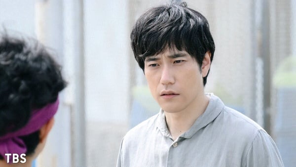 Netflix《直到T恤乾了為止》結局解析！「雙不倫」真相反轉，蒼井優最後和誰在一起？