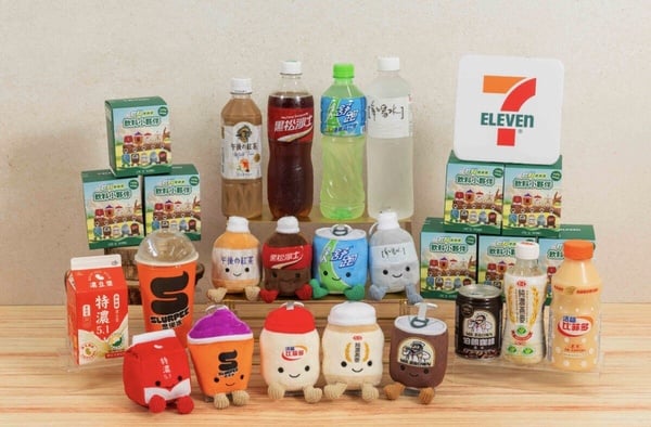 買一送一！7-11飲料抽抽樂「飲料小夥伴吊飾」登場，再推aespa Highball、咖啡優惠