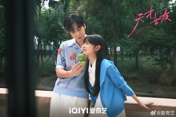 《天才女友》劇情、角色、評價一次看：田曦薇胡一天雙學霸久別重逢，校服到婚紗超甜！