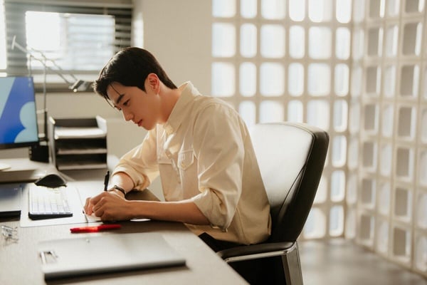 加班只能換補修？未滿1小時不給加班費？5大常見的「違法加班」行為，你老闆中了幾項？