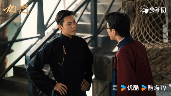 大家還記得陳偉霆、趙麗穎主演的《老九門》嗎？時隔多年，又推出了續作。《九門》找回陳偉霆繼續演張大佛爺，另外加入曾舜晞、陳瑤等演員，展開新的冒險故事。作為續集，《九門》難得沒有崩盤，質感還不錯，有拍出民國劇的味道，又帶點詭譎奇幻。