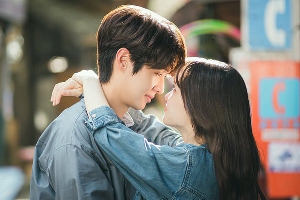 10部Netflix好看愛情韓劇!《我的荒糖戀愛》《毛骨悚然的戀愛》必看，這部是甜寵天花板