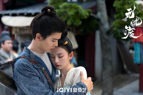 《無憂渡》是2025的高口碑陸劇，找來古裝男神任嘉倫，女主角是憑《折腰》衝出高人氣的宋祖兒。兩人滿搭呢！故事也好看。《無憂渡》豆瓣衝出7.6的高評分。題材很新鮮，講述有著神秘背景的獵魔人宣夜，和一個聰明可愛的女孩半夏，兩人在人妖共存的世界，共同經歷奇情懸案。
