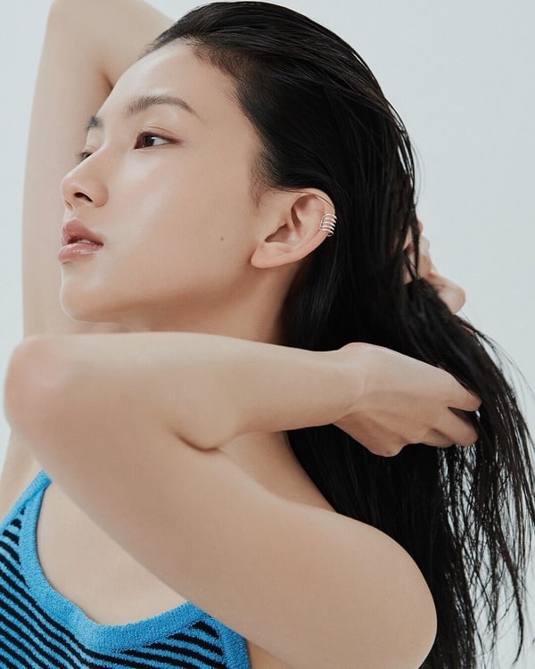日韓都在瘋「頭皮按摩」！一篇看懂為何Jennie也大推，髮量激增、臉變緊、肩頸也鬆了