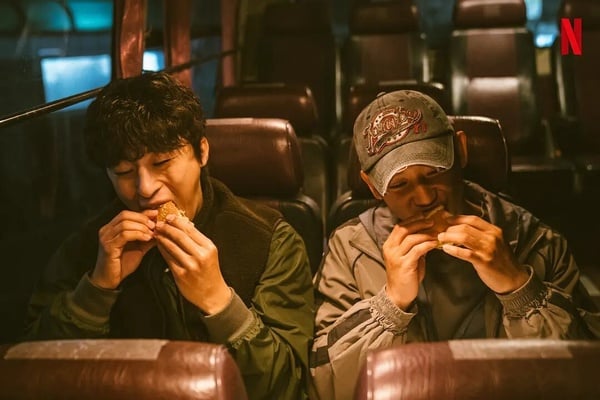《毛骨悚然的戀愛》沒爛尾但評價兩極！8部Netflix「從頭好看到尾」的韓劇！這部一生推