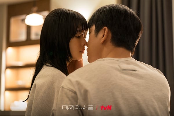 8部Netflix「難得好看到尾」韓劇！柳俊烈《鼠惑》值得追，第5部確實是「零負評神劇」