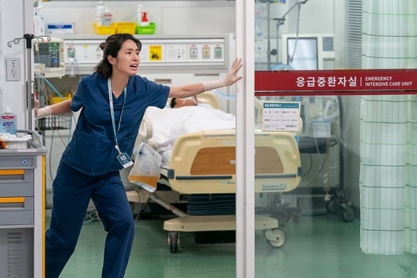 《外傷重症中心2》賀營確定下車！網議「千薔薇」換角人選：盧允瑞、朴圭瑛都被點名