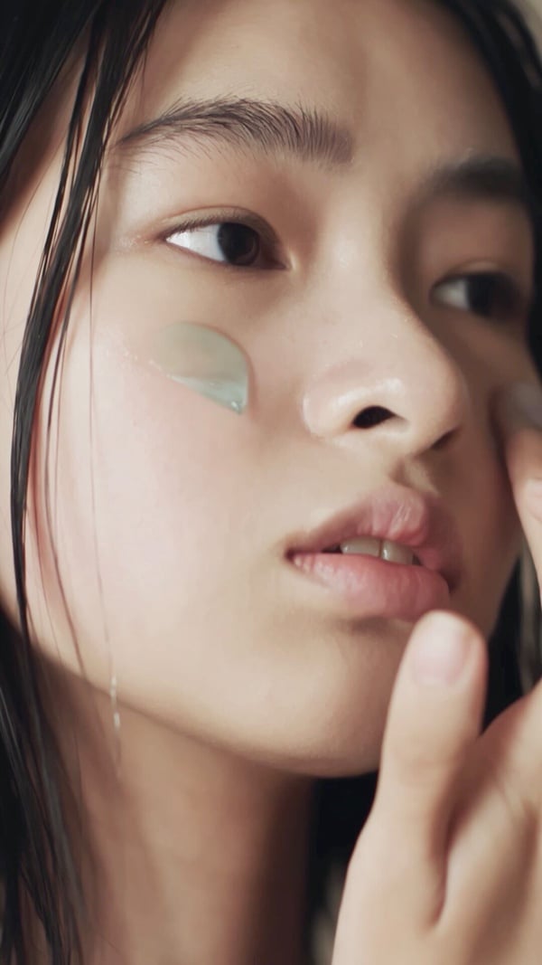 2026毛孔粗大保養品推薦15款！改善毛孔怎麼選？A醇、酸類、菸鹼醯胺解析（8月SEO）