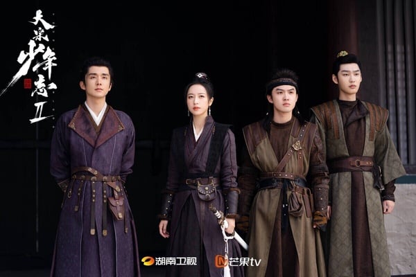 《大宋少年志》是由編劇王倦執筆的原創劇本，他就是劇版《慶餘年》的編劇，這樣大家知道這部劇有多厲害了吧！這部是讓人很驚喜的青春懸疑劇，本以為是搞笑輕古裝，沒想到劇情如此精彩。有爆點、有邏輯、沒亂來，主演群演技在線、火花滿滿，小成本製作卻有高質感！