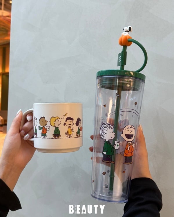 星巴克Ｘ史努比聯名登場！PEANUTS玻璃冷水杯、南瓜吊飾不鏽鋼杯、綠圍裙娃等9款一次看