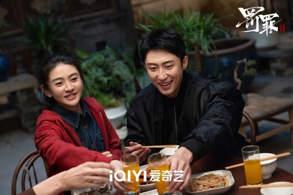 黃景瑜主演的《罰罪2》是2026收視表現不錯的陸劇，《罰罪2》故事和前一部沒有關係，是全新劇情，講述身為員警的秦楓，和一步步成為漢洲當地最大犯罪頭目的劉天也，情同手足卻又代表著黑白兩極，兩人鬥智鬥勇，攪動起幾方利益集團的明爭暗鬥。