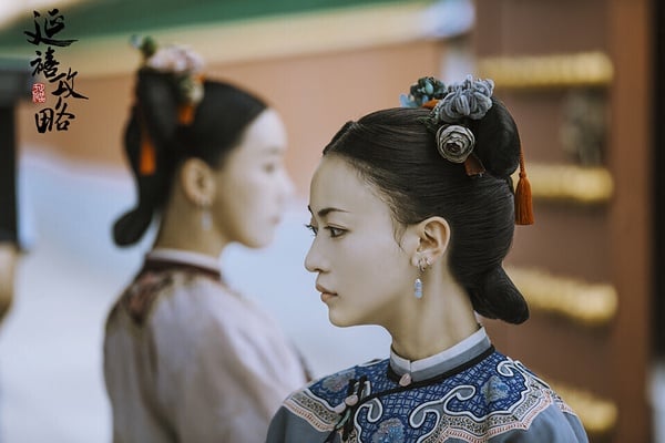吳謹言主演的《延禧攻略》是2018年的現象級爆款劇王，而且是全面爆，播放版權熱賣90個國家。《延禧攻略》是宮鬥劇中的爽劇，節奏快、劇情轉折精彩，滿滿的爆點，完全沒在浪費觀眾時間。