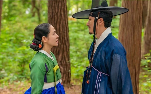 Netflix《挑情醜聞》評價兩極！池昌旭、Nana大尺度情慾戲超出戲，網評「完全沒必要」