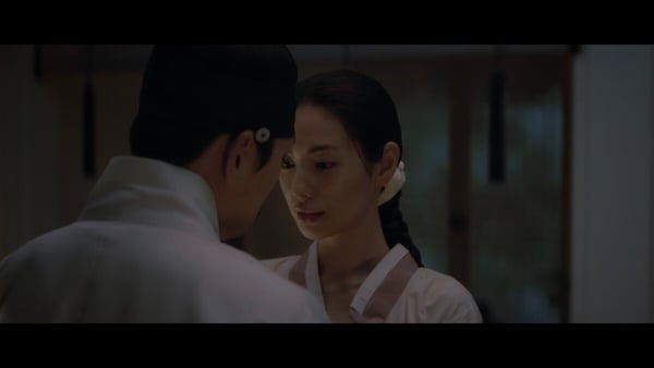 Netflix《挑情醜聞》評價兩極！池昌旭、Nana大尺度情慾戲超出戲，網評「完全沒必要」