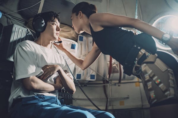 Netflix《挑情醜聞》不如預期！9部「卡司豪華但評價普通」韓劇！這部讓人好失望！